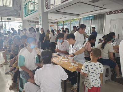 冬病夏治正當時，菏澤市牡丹區小留鎮中心衛生院開展三伏貼養生保健服務